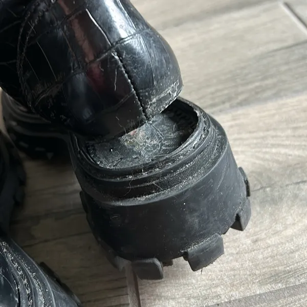 Schutz black croc combat boots - Image 7