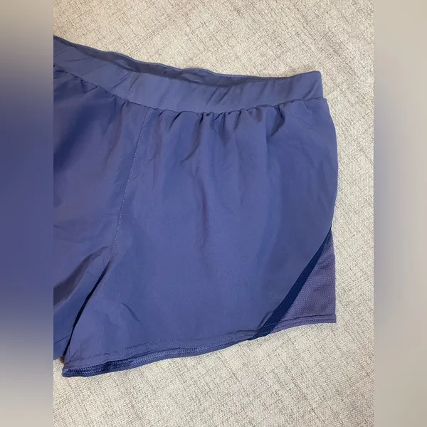 Under Armour Blue Athletic Shorts Lightweight Performance - Image 4
