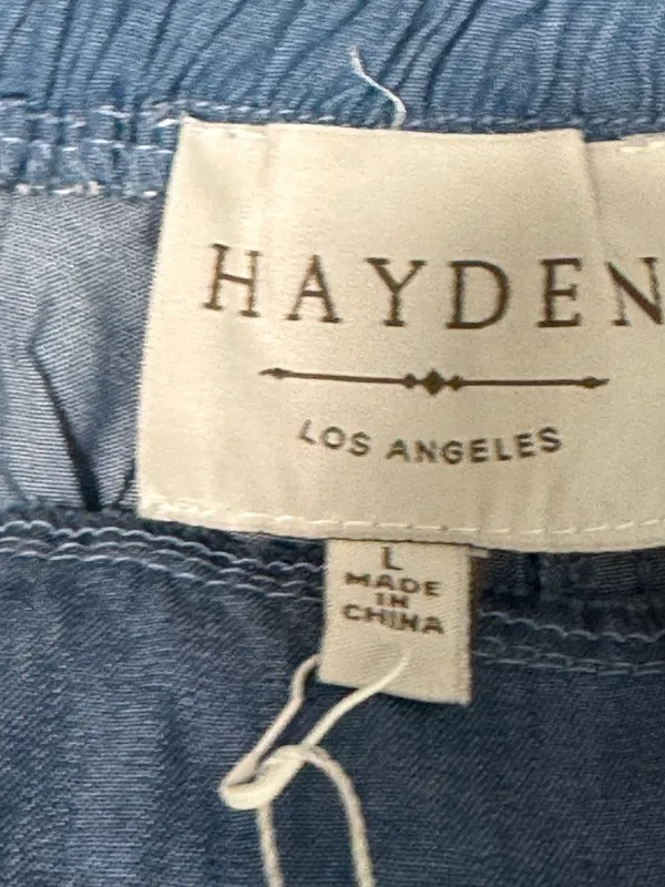 Hayden Los Angeles Wide-Leg Capri Pants in Blue - Image 3