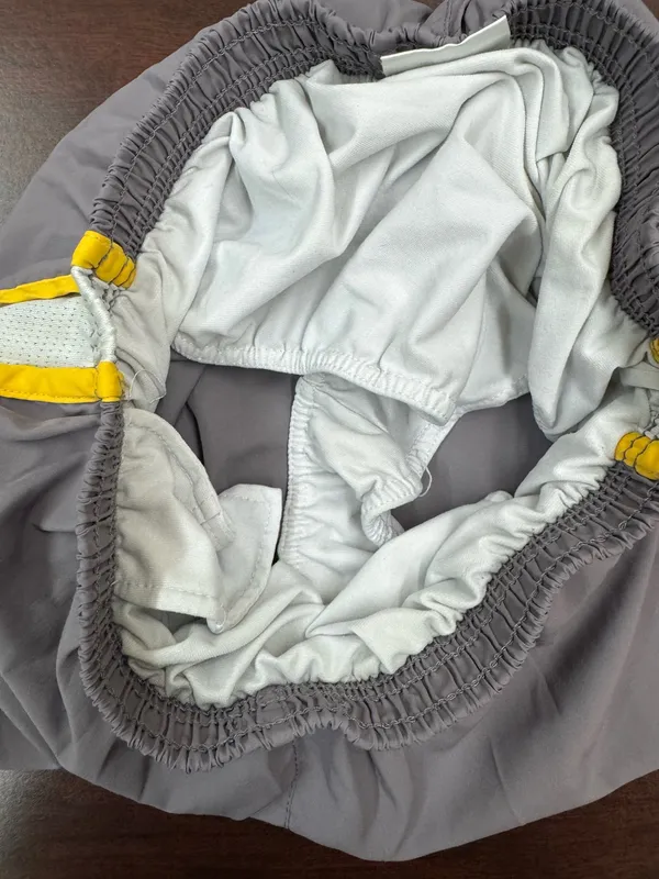 Miami Style Grey Athletic Shorts Size Medium - Image 3