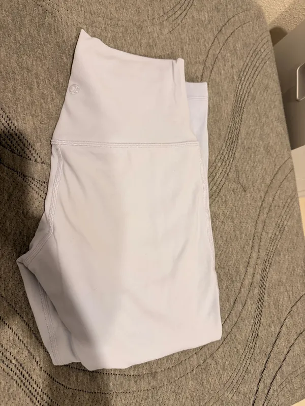 Lululemon Leggings Align High-Rise 21" Crop Pastel Blue - Image 2