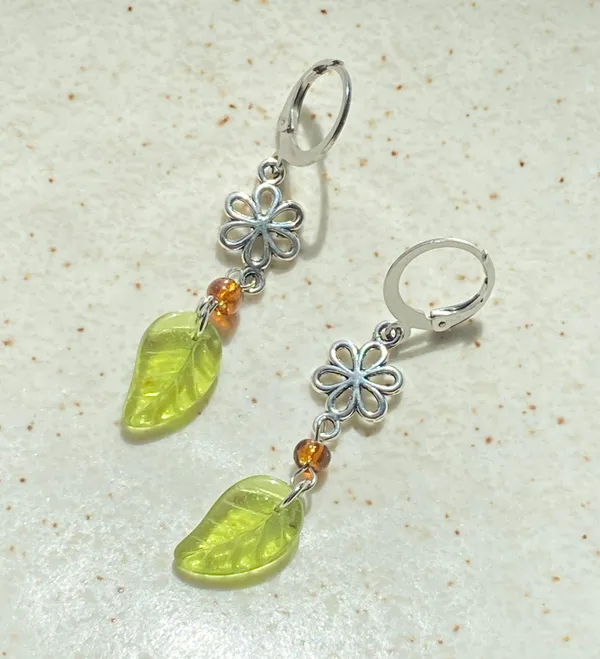 quality Czech glass beads & flower fairy boho cottage whimsical dangle earrings 💐🍃 - Image 4