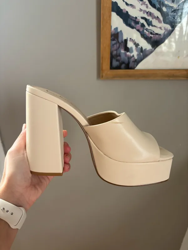 Lulus Heels Nude - Image 4