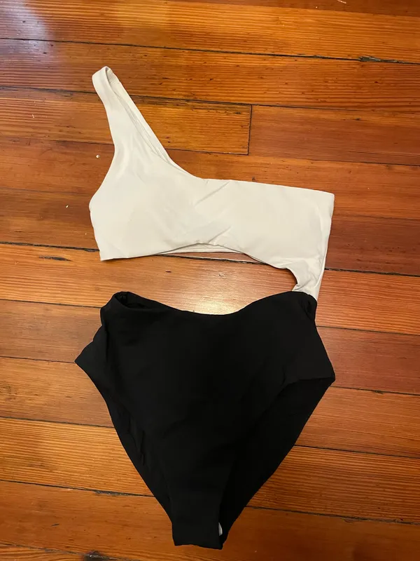 Black and White Bathing suit Multiple Size M - Image 2