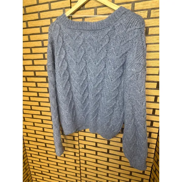 No Boundaries Blue V Neck‎ Sweater Size Medium - Image 2