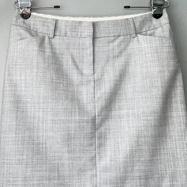 Express Editor Pencil Skirt Size 6 Light Gray Career Office Academia Corpcore - Image 2