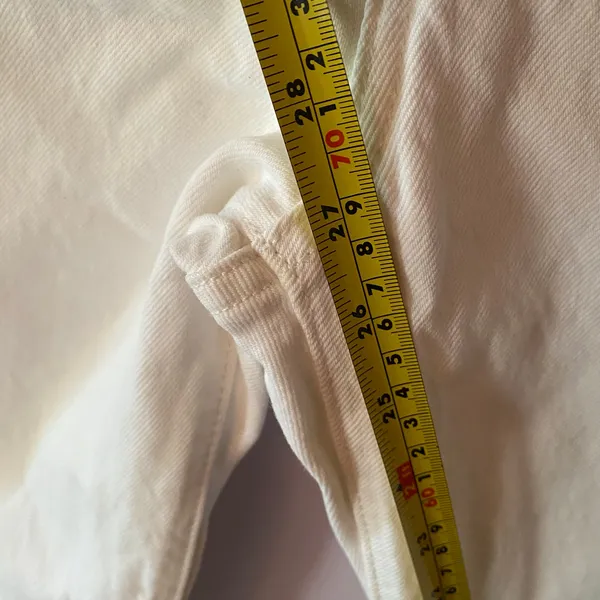 Levi's Wedgie Straight White Jeans Button Fly Preppy Cotton Minimalist size 24 - Image 9