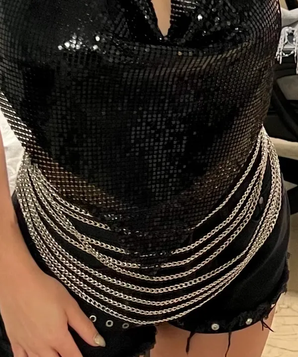 Boutique Silver Draped Chain Belt - Image 4