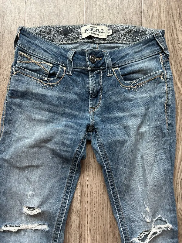 Ariat Real Denim Midrise Distressed Bootcut Jean Medium Wash Size 29 Long - Image 3