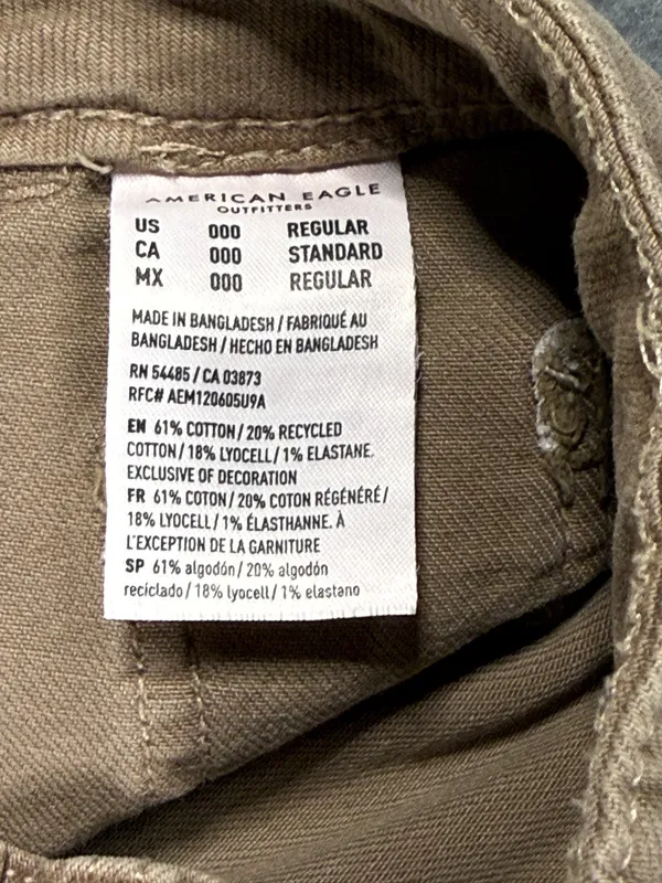 Women’s American Eagle Tan Wide Leg Stretch Cargo jeans - Image 4