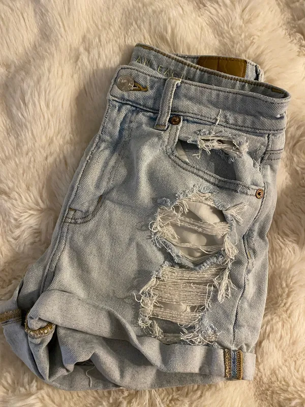 American Eagle Shorts - Image 2
