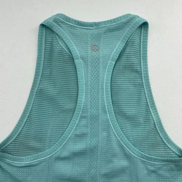 Lululemon Size 4 Swiftly Tech Racerback Tank Top Heathered Peacock Blue Seamless - Image 9