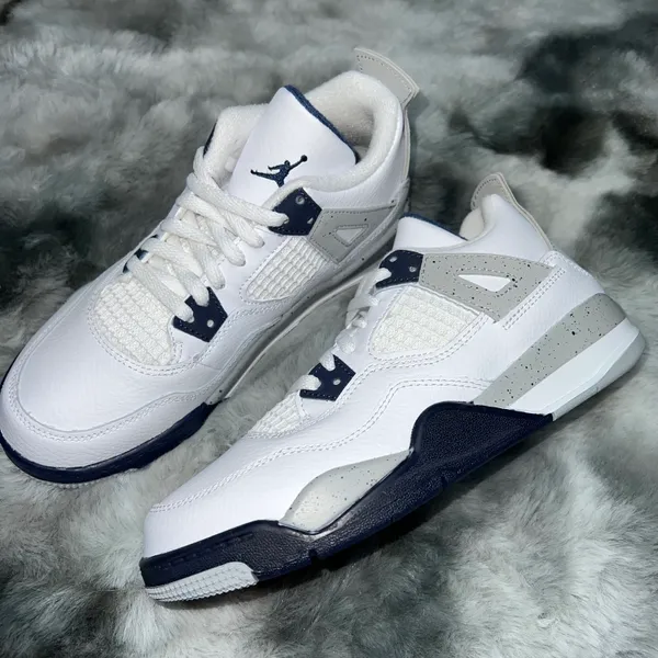 Jordan 4 Retro - Image 4