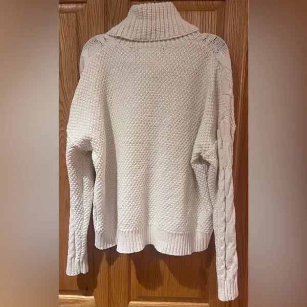 Madewell Cable Turtleneck Drop Shoulders Sweater in Antique Cream‎ Size Medium - Image 10