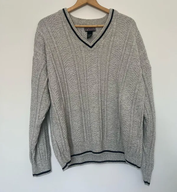 Vintage Jantzen V-Neck Knit 80s Pullover Grandpa Sweater - Image 2