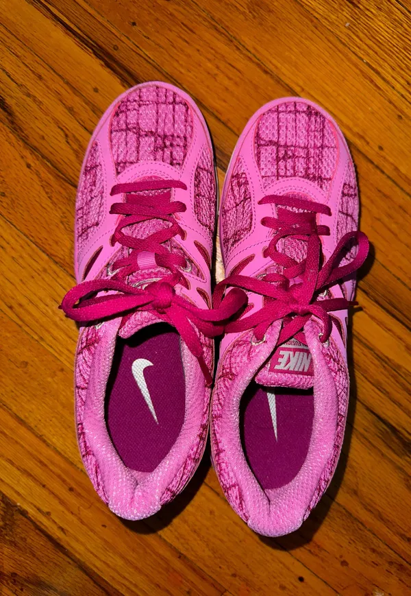 Nike Pink Dual Fusion Sneakers - Image 2