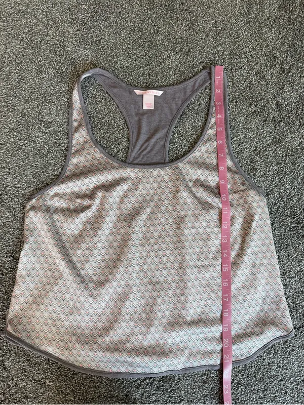 Victoria’s Secret Pajama Set M Geometric Racerback Tank Shorts Y2K - Image 4