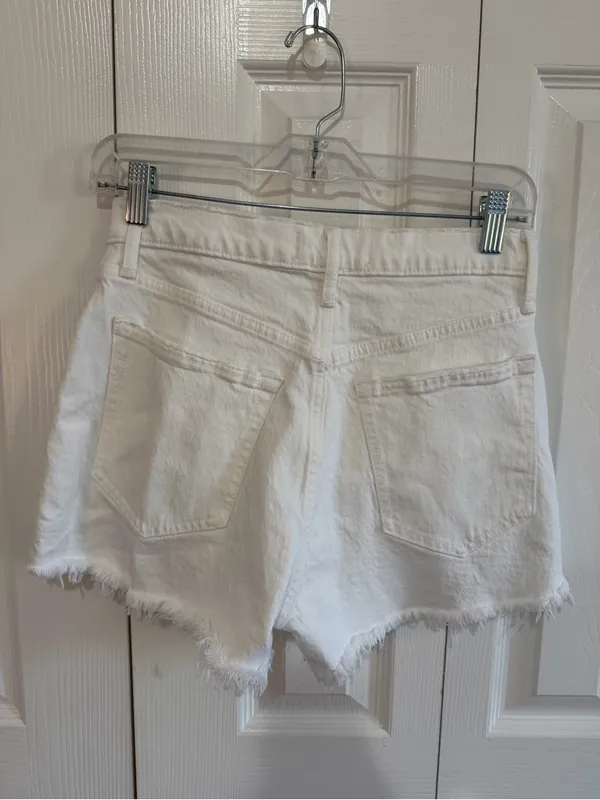 Abercrombie & Fitch Mom Short Size 27/4 NWT - Image 2