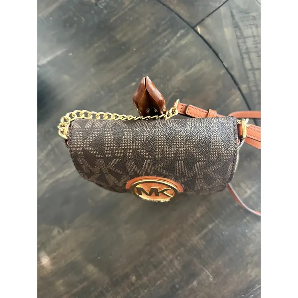 Michael Kors Brown Signature Logo Crossbody Bag Gold MK Medallion Mini Purse EUC - Image 2