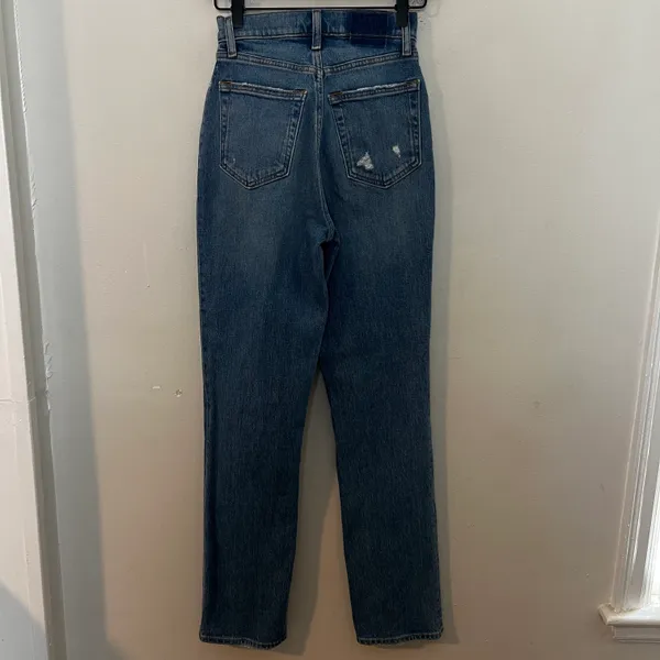ABERCROMBIE- Curve Love Ultra High Rise 90s Straight Jean Criss-Cross - Image 6