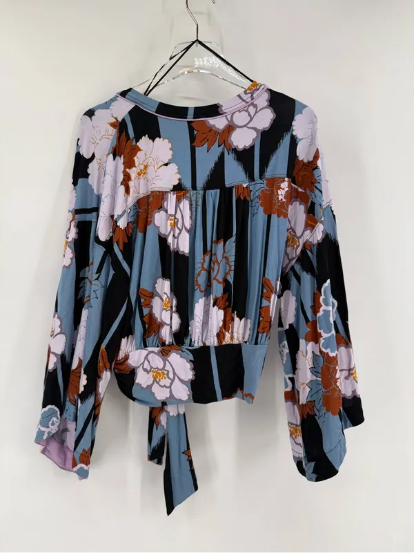 Free People That's a‎ Wrap Floral Top Black Combo size medium - Image 4