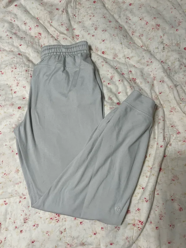 Lululemon align joggers  - Image 2