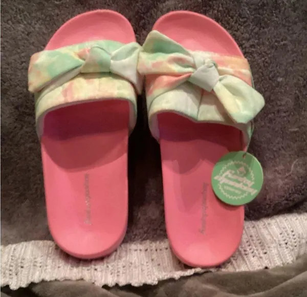 NWT Funky Monkey Womens Bowknot Casual Beach Slipon Sandals / Water Shoes Size:7 - Image 4