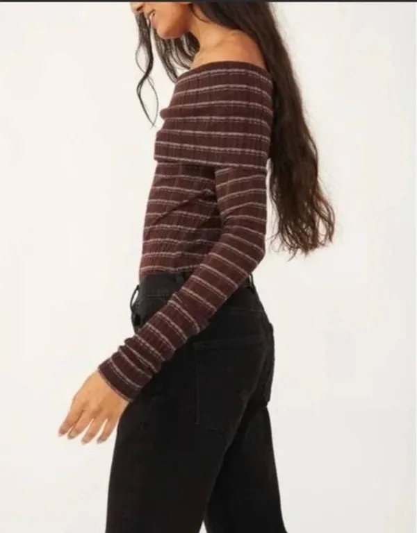 Free People brown snow bunny off the shoulder top M - Image 6
