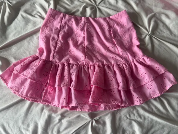 Pink skirt and top set - Image 3