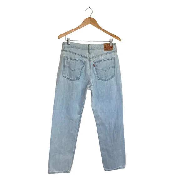 Levi's Low Pro Jeans In Charlie Won Light Wash - Image 5
