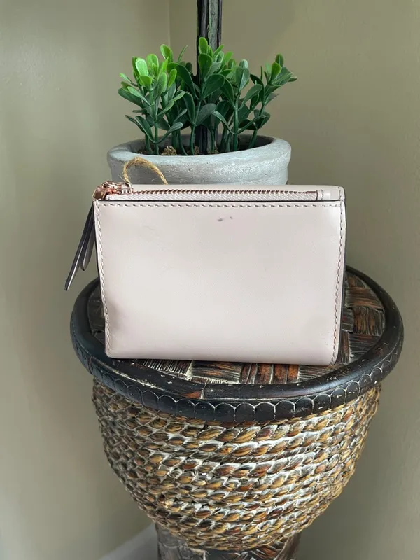 Michael Kors Pink Nude Leather Envelope Card Wallet - Image 2