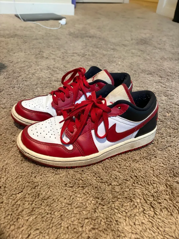 Nike Jordan Women’s Air Jordan 1 Low - Image 2