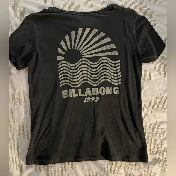 Billabong Gray Crew Neck Tee - Image 2