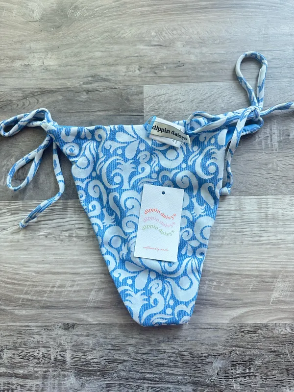 Dippin' Daisy's Bikini Set - Image 4