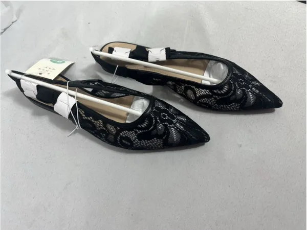 Womans New A New Day London SlingBack Flats 8.5 Black Pointed Toe Lace Fabric - Image 2