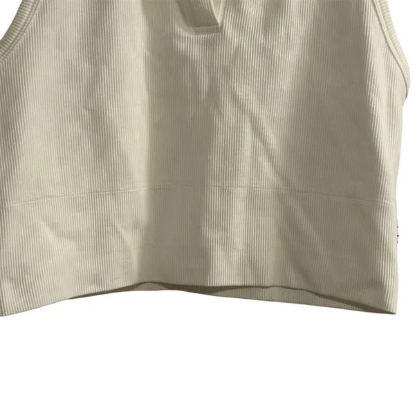 Athleta Women's White Cropped Tank Top Size M‎ - Image 6