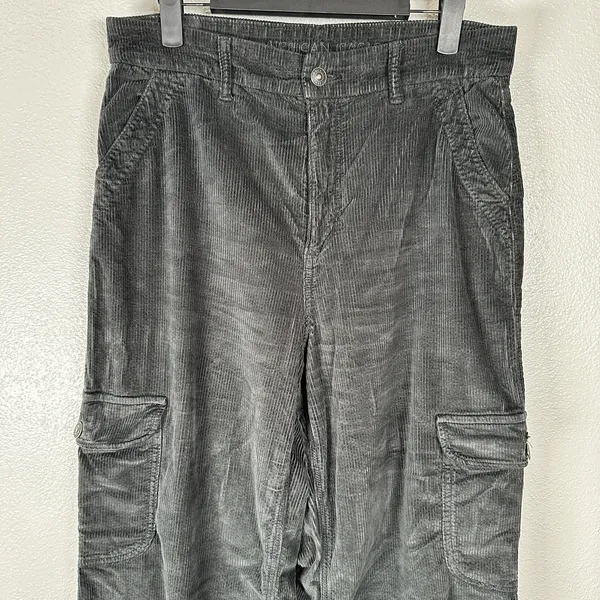American Eagle Curvy Super High Rise Baggy Wide Leg Corduroy Cargo Pants 10 Gray - Image 2
