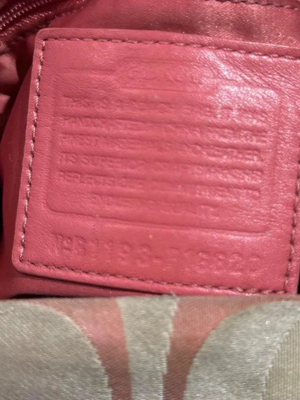 Vintage Y2K Coach Signature Coral Khaki Two Way Shoulder Bag and Matching Wallet - Image 7