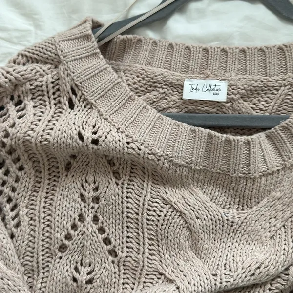 Cropped knit sweater - Image 6