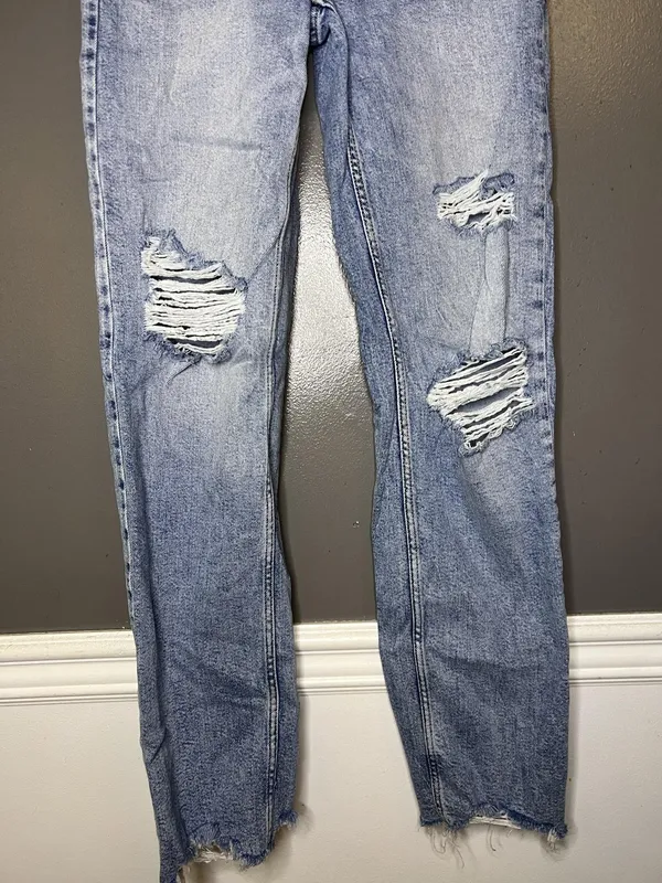 Good American Good Icon Straight Jeans Womens 6/28 Light Wash Distressed Denim - Image 3