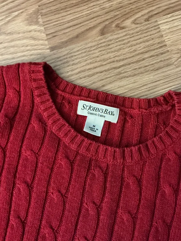 St.John's Bay Red Cable-Knit Crewneck Sweater Size Medium - Image 6