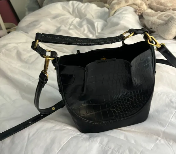 Black Bucket Bag - Image 3
