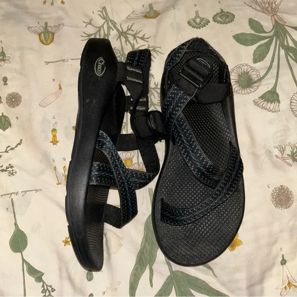 Chacos men’s sandals - Image 2