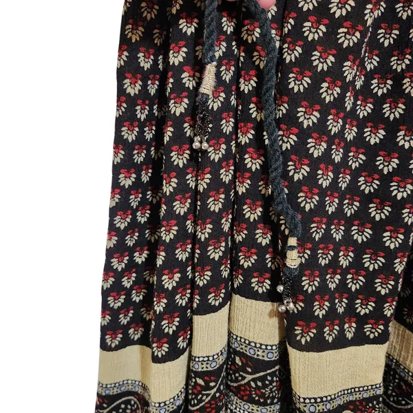 Vintage Sag Harbor Crinkle Tribal Broomstick Pleated A-Line Midi Skirt Large - Image 5