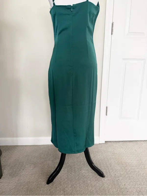 Lulu’s Hollywood Woman Forest Green Satin Midi Dress Size Small - Image 6