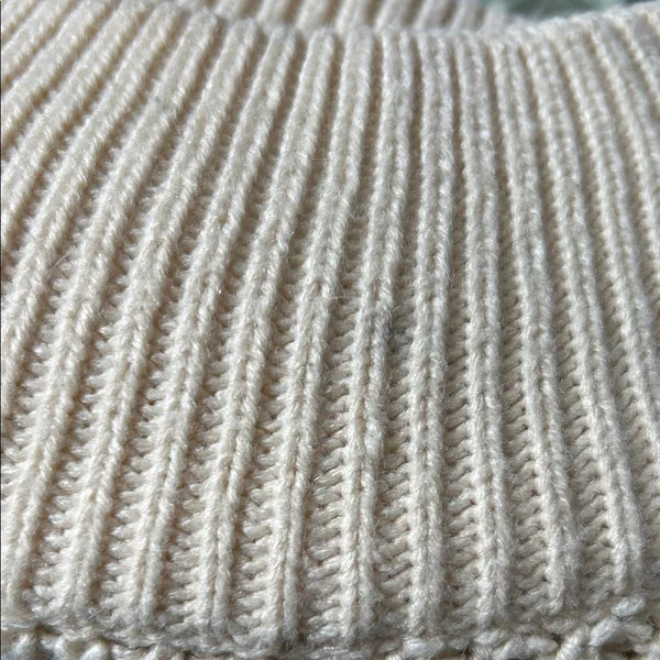 H&M Divided Beige Knit Sweater - Image 5