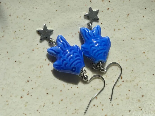 Handmade unique funky cute blue ceramic fish & star dangle earrings ⭐️🐟💕 - Image 4