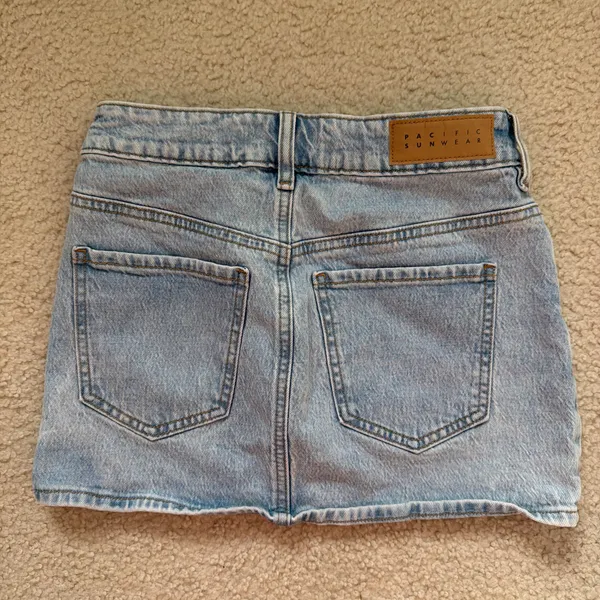 PAC sun jean mini skirt light wash - Image 2