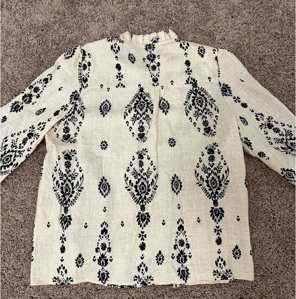 Atzbranding Boho Floral Long Sleeve Blouse in Cream - Image 8