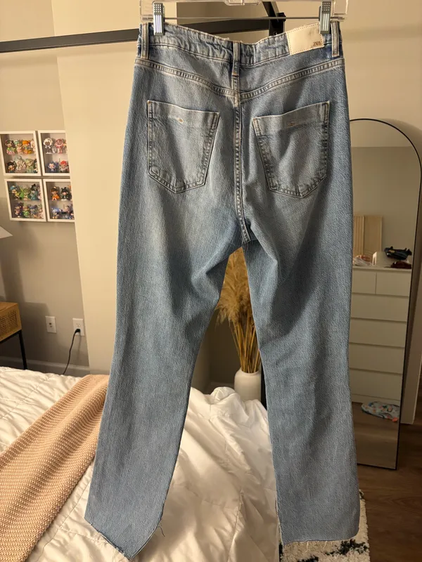 ZARA High-Rise slit flare jeans - Image 4